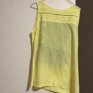 I am selling this causal outfit